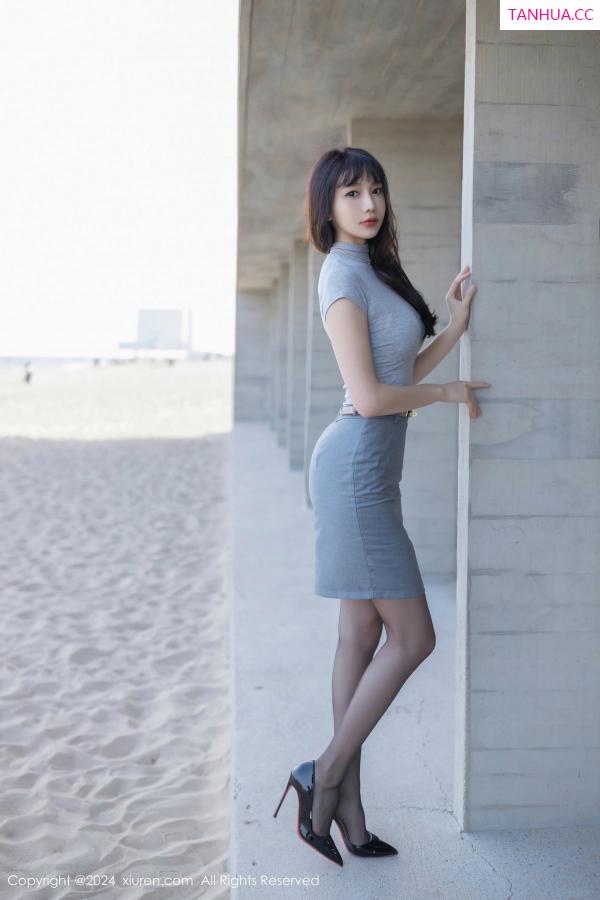 陆萱萱  [XiuRen]高清写真图 2024.11.14 No.9450 陆萱萱 黑丝美腿第3张图片